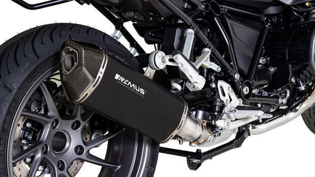 REMUS BLACK HAWK Slip On (sport exhaust) with connection tube, Stainless steel black, (EC-) approval