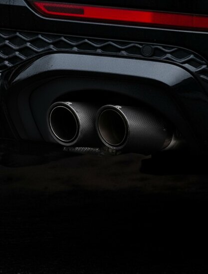 Remus performance uitlaatsysteem op Audi RSQ8 gemonteerd