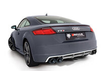 Achteraanzicht van Audi TTS 8S Coupé 2.0 TFSI Quattro met Remus uitlaat