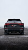 Audi RSQ8 met agressieve Remus Racing sound upgrade